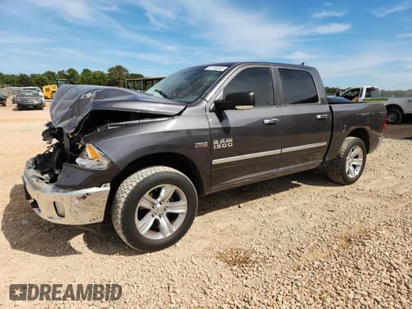 ✅ 2014 Ram 1500 Lone Star • VIN: 1C6RR7LT5ES471057 • Lot: 70758345. Listed on Copart with 187,526 mi. Free auction sales archive from the USA and detailed vehicle history report at DreamBid. Image 1.