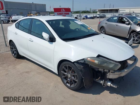 ✅ 2015 Dodge Dart SE • VIN: 1C3CDFAA3FD392246 • Lot: 43234430. Wystawiony na IAAI z przebiegiem 122 080 mil. Bezpłatny archiwum sprzedaży aukcyjnych z USA i szczegółowy raport historii pojazdu na DreamBid. Zdjęcie 1.