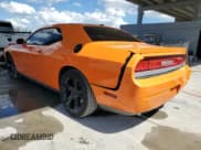 ✅ 2014 Dodge Challenger R/T Classic • VIN: 2C3CDYBT3EH181951 • Lot: 47290175. Wystawiony na Copart z przebiegiem 62 795 mil. Bezpłatny archiwum sprzedaży aukcyjnych z USA i szczegółowy raport historii pojazdu na DreamBid. Zdjęcie 2.