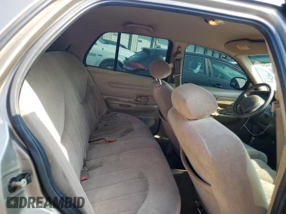 ✅ 2002 Ford Crown Victoria Standard • VIN: 2FAFP73W12X150112 • Lot: 69413464. Listed on Copart with 191,888 mi. Free auction sales archive from the USA and detailed vehicle history report at DreamBid. Image 10.