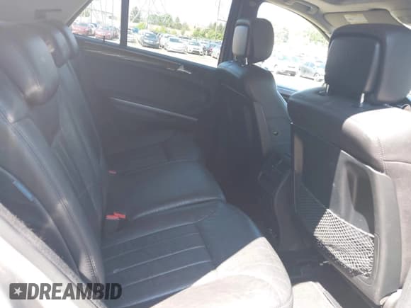 ✅ 2007 Mercedes-Benz M 320 CDI • VIN: 4JGBB22E87A262646 • Lot: 43168676. Listed on IAAI with 169,887 mi. Free auction sales archive from the USA and detailed vehicle history report at DreamBid. Image 8.