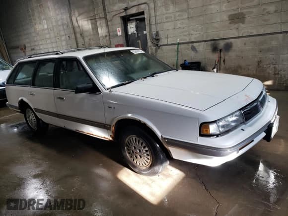✅ 1996 Oldsmobile Cutlass Ciera SL • VIN: 1G3AJ85M4T6309287 • Лот: 83699894. Опубликован ранее на Copart с пробегом 94 876 миль. Бесплатный доступ к архиву аукционных продаж из США и подробный отчёт об истории автомобиля на DreamBid. Изображение 4.