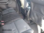 ✅ 2016 Ford Escape SE • VIN: 1FMCU9GX5GUB10713 • Lot: 43716484. Wystawiony na IAAI z przebiegiem 149 190 mil. Bezpłatny archiwum sprzedaży aukcyjnych z USA i szczegółowy raport historii pojazdu na DreamBid. Zdjęcie 8.