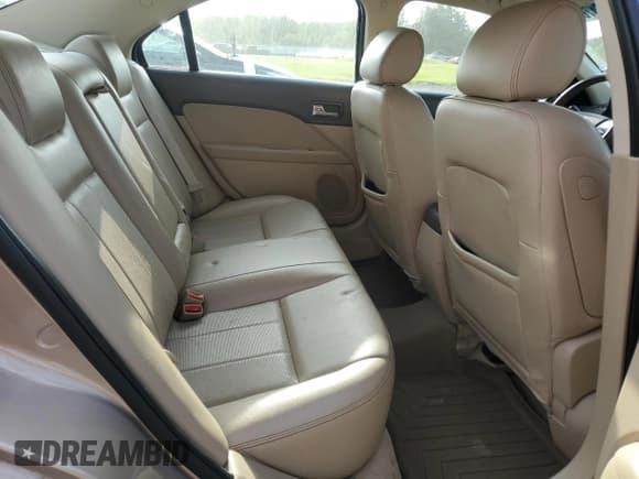 ✅ 2007 Mercury Milan Premier • VIN: 3MEHM08Z77R623411 • Лот: 70834705. Опубликован ранее на Copart с пробегом 117 117 миль. Бесплатный доступ к архиву аукционных продаж из США и подробный отчёт об истории автомобиля на DreamBid. Изображение 10.