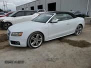 ✅ 2012 Audi S5 Premium Plus • VIN: WAUCGAFH8CN004930 • Лот: 81500274. Опубликован ранее на Copart с пробегом 117 625 миль. Бесплатный доступ к архиву аукционных продаж из США и подробный отчёт об истории автомобиля на DreamBid. Изображение 1.