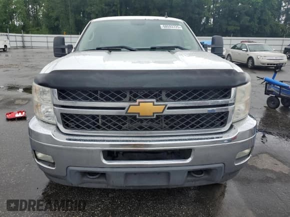 ✅ 2013 Chevrolet Silverado 2500HD LT • VIN: 1GC2CXCG9DZ186835 • Lot: 68593725. Wystawiony na Copart z przebiegiem 293 607 mil. Bezpłatny archiwum sprzedaży aukcyjnych z USA i szczegółowy raport historii pojazdu na DreamBid. Zdjęcie 5.