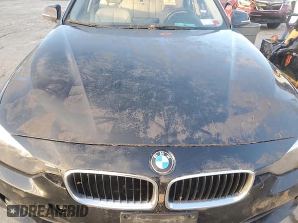 ✅ 2015 BMW 3 Series 328i xDrive • VIN: WBA3B5C58FF960486 • Lot: 92482545. Listed on Copart with 163,342 mi. Free auction sales archive from the USA and detailed vehicle history report at DreamBid. Image 11.