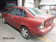 ✅ 2003 Ford Focus SE • VIN: 1FAFP34Z83W231672 • Lot: 42322702. Listed on IAAI with 173,625 mi. Free auction sales archive from the USA and detailed vehicle history report at DreamBid. Image 3.