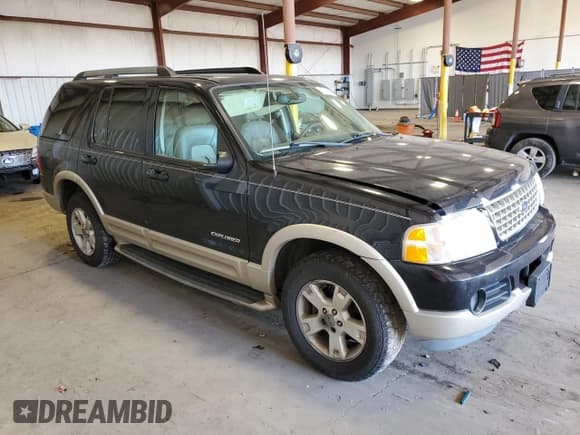 ✅ 2005 Ford Explorer Eddie Bauer • VIN: 1FMDU74W45UA32717 • Лот: 75333914. Опубликован ранее на Copart с пробегом 155 526 миль. Бесплатный доступ к архиву аукционных продаж из США и подробный отчёт об истории автомобиля на DreamBid. Изображение 4.