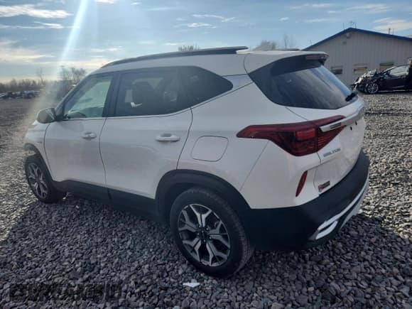 ✅ 2023 Kia Seltos EX • VIN: KNDERCAAXP7400279 • Лот: 93126195. Опубликован ранее на Copart с пробегом 80 054 миль. Бесплатный доступ к архиву аукционных продаж из США и подробный отчёт об истории автомобиля на DreamBid. Изображение 2.