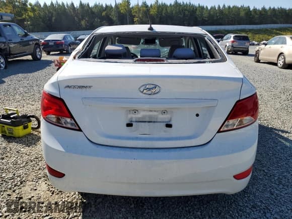 ✅ 2016 Hyundai Accent SE • VIN: KMHCT4AE2GU107751 • Лот: 76192424. Опубликован ранее на Copart с пробегом 58 660 миль. Бесплатный доступ к архиву аукционных продаж из США и подробный отчёт об истории автомобиля на DreamBid. Изображение 6.