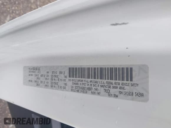 ✅ 2016 Ram ProMaster Cargo • VIN: 3C6TRVAG8GE108807 • Lot: 42381994. Wystawiony na IAAI z przebiegiem 139 312 mil. Bezpłatny archiwum sprzedaży aukcyjnych z USA i szczegółowy raport historii pojazdu na DreamBid. Zdjęcie 9.