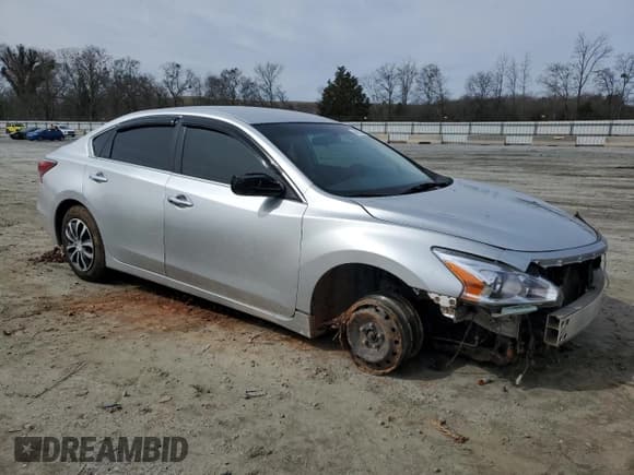 ✅ 2014 Nissan Altima S • VIN: 1N4AL3APXEN238074 • Лот: 44977584. Опубликован ранее на Copart с пробегом 125 237 миль. Бесплатный доступ к архиву аукционных продаж из США и подробный отчёт об истории автомобиля на DreamBid. Изображение 4.