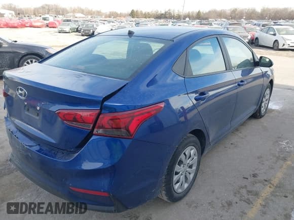 ✅ 2022 Hyundai Accent SE • VIN: 3KPC24A63NE174239 • Лот: 41255445. Опубликован ранее на IAAI с пробегом 26 127 миль. Бесплатный доступ к архиву аукционных продаж из США и подробный отчёт об истории автомобиля на DreamBid. Изображение 4.