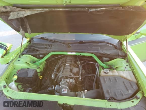 ✅ 2015 Dodge Challenger R/T Plus • VIN: 2C3CDZBT8FH878264 • Lot: 46968404. Wystawiony na Copart z przebiegiem 89 985 mil. Bezpłatny archiwum sprzedaży aukcyjnych z USA i szczegółowy raport historii pojazdu na DreamBid. Zdjęcie 11.