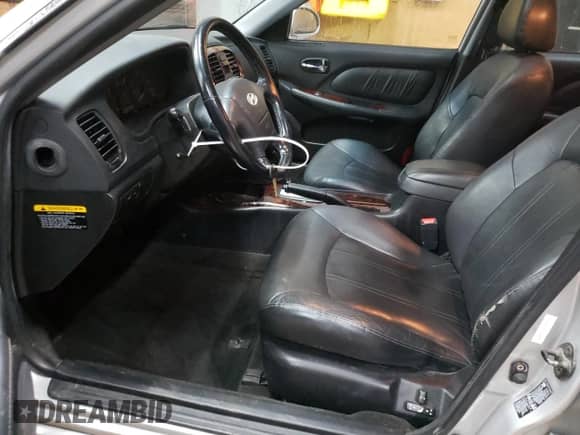 2003 Hyundai Sonata GLS с VIN KMHWF35H43A823730, выставлен на аукционе Copart как лот 73930274 с пробегом 299 601 миль миль и На запчасти • Non repairable. История ставок и продаж доступна на DreamBid. Изображение 7.