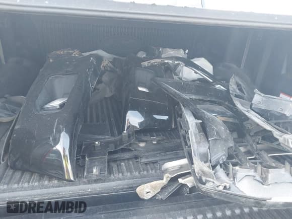 ✅ 2017 Ford F-150 XL • VIN: 1FTEW1EP7HFB65004 • Лот: 41876164. Опубликован ранее на IAAI с пробегом 105 487 миль. Бесплатный доступ к архиву аукционных продаж из США и подробный отчёт об истории автомобиля на DreamBid. Изображение 19.