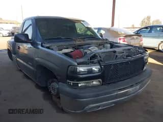 2000 Chevrolet Silverado 1500 с VIN 1GCEC14V9YZ245654, выставлен на аукционе IAAI как лот 41279421 с пробегом 286 544 миль миль и . История ставок и продаж доступна на DreamBid. Изображение 1.