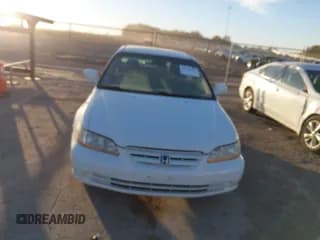 ✅ 2002 Honda Accord LX • VIN: 1HGCG16462A074045 • Lot: 43644442. Listed on IAAI with 145,966 mi. Free auction sales archive from the USA and detailed vehicle history report at DreamBid. Image 6.