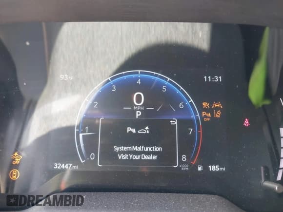 ✅ 2024 Toyota Corolla Cross XLE • VIN: 7MUEAABG9RV080854 • Lot: 42532954. Listed on IAAI with 32,447 mi. Free auction sales archive from the USA and detailed vehicle history report at DreamBid. Image 7.