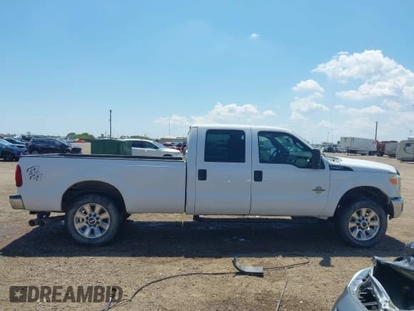 ✅ 2015 Ford F-250 Lariat • VIN: 1FT7W2BT4FEB51919 • Лот: 43108682. Опубликован ранее на IAAI с пробегом 237 492 миль. Бесплатный доступ к архиву аукционных продаж из США и подробный отчёт об истории автомобиля на DreamBid. Изображение 13.