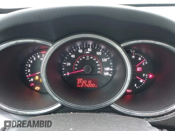 ✅ 2011 Kia Sorento EX • VIN: 5XYKU4A20BG023957 • Lot: 43784858. Listed on IAAI with 214,220 mi. Free auction sales archive from the USA and detailed vehicle history report at DreamBid. Image 7.