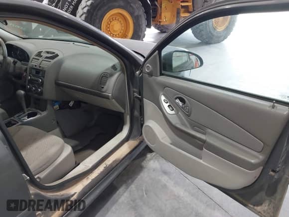 2007 Chevrolet Malibu Maxx LT z VIN 1G1ZT68N67F110102, wystawiony jako IAAI lot #42220947 z przebiegiem 308 974 mil mil oraz . Historia ofert i sprzedaży dostępna na DreamBid. Obrazek 5.