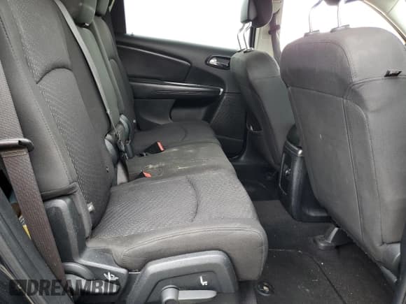 ✅ 2017 Dodge Journey SE • VIN: 3C4PDCAB2HT709371 • Lot: 83861085. Wystawiony na Copart z przebiegiem 118 596 mil. Bezpłatny archiwum sprzedaży aukcyjnych z USA i szczegółowy raport historii pojazdu na DreamBid. Zdjęcie 11.