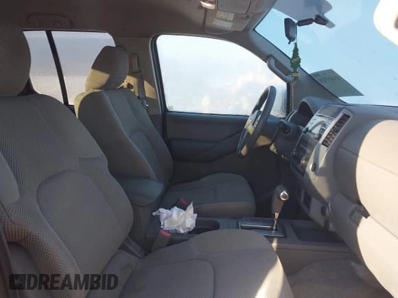 ✅ 2013 Nissan Frontier SV • VIN: 1N6AD0ER2DN730370 • Lot: 41405918. Listed on IAAI with 111,576 mi. Free auction sales archive from the USA and detailed vehicle history report at DreamBid. Image 5.