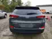 2018 Hyundai Tucson SEL z VIN KM8J3CA44JU764681, wystawiony jako Copart lot #81580545 z przebiegiem 92 403 mil mil oraz Szkoda całkowita • Salvage title. Historia ofert i sprzedaży dostępna na DreamBid. Obrazek 6.