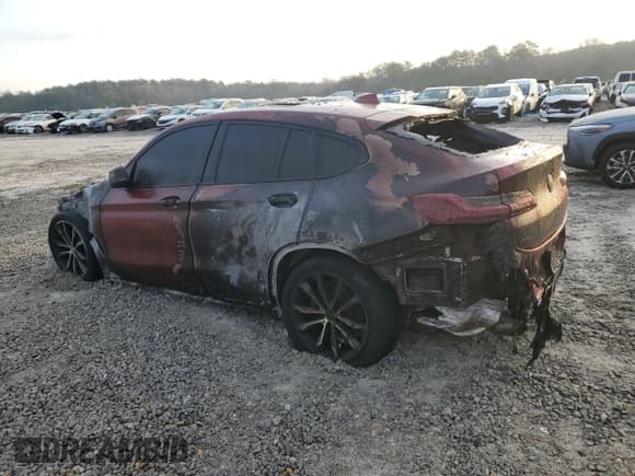 ✅ 2020 BMW X4 xDrive30i • VIN: 5UX2V1C0XL9B95845 • Lot: 44068695. Listed on Copart with Not provided. Free auction sales archive from the USA and detailed vehicle history report at DreamBid. Image 2.