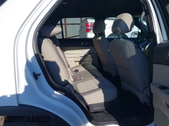 ✅ 2014 Ford Explorer • VIN: 1FM5K7B81EGA48578 • Лот: 41127792. Опубликован ранее на IAAI с пробегом 144 736 миль. Бесплатный доступ к архиву аукционных продаж из США и подробный отчёт об истории автомобиля на DreamBid. Изображение 8.