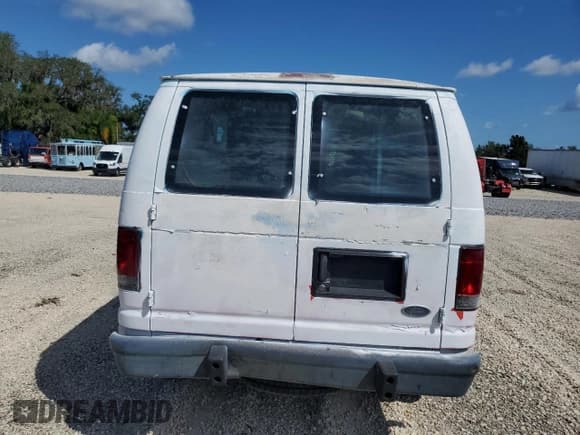✅ 2013 Ford Econoline Cargo Commercial • VIN: 1FTNE2EWXDDA31660 • Lot: 93025965. Listed on Copart with 181,397 mi. Free auction sales archive from the USA and detailed vehicle history report at DreamBid. Image 6.