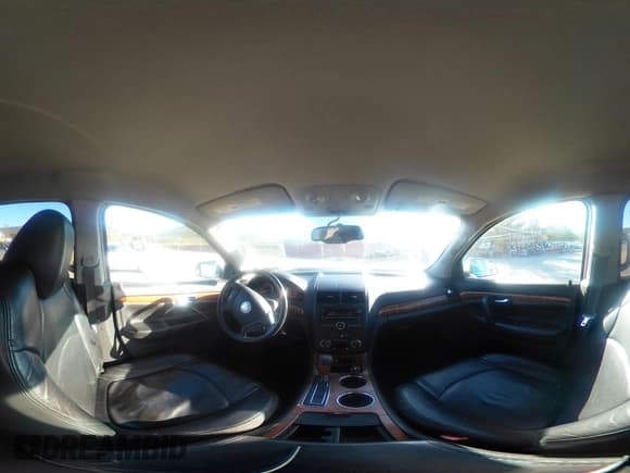 ✅ 2009 Saturn Outlook XR • VIN: 5GZER23DX9J208026 • Lot: 43424566. Listed on IAAI with 233,320 mi. Free auction sales archive from the USA and detailed vehicle history report at DreamBid. Image 18.