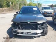 ✅ 2025 BMW X7 M60i • VIN: 5UX33EM02S9W92626 • Lot: 43256144. Listed on IAAI with 15,177 mi. Free auction sales archive from the USA and detailed vehicle history report at DreamBid. Image 13.