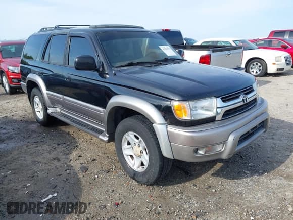 ✅ 2001 Toyota 4Runner Limited • VIN: JT3HN87R519047372 • Lot: 41969575. Listed on IAAI with 238,838 mi. Free auction sales archive from the USA and detailed vehicle history report at DreamBid. Image 1.