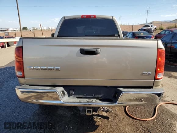 ✅ 2003 Dodge 1500 ST • VIN: 1D7HA18D33J648966 • Лот: 69852384. Опубликован ранее на Copart с пробегом Не указан. Бесплатный доступ к архиву аукционных продаж из США и подробный отчёт об истории автомобиля на DreamBid. Изображение 6.