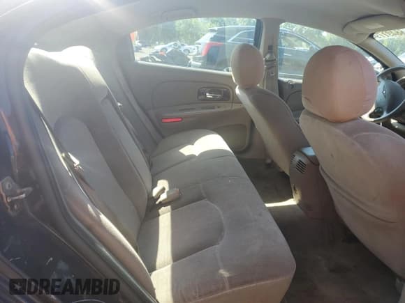 ✅ 2003 Chrysler Concorde LX • VIN: 2C3HD46R23H539762 • Лот: 68497794. Опубликован ранее на Copart с пробегом 121 590 миль. Бесплатный доступ к архиву аукционных продаж из США и подробный отчёт об истории автомобиля на DreamBid. Изображение 10.