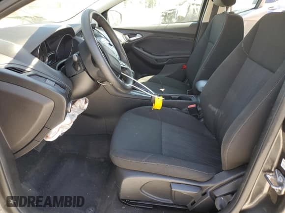 ✅ 2018 Ford Focus SE • VIN: 1FADP3FE9JL278340 • Lot: 50839345. Wystawiony na Copart z przebiegiem 83 187 mil. Bezpłatny archiwum sprzedaży aukcyjnych z USA i szczegółowy raport historii pojazdu na DreamBid. Zdjęcie 7.