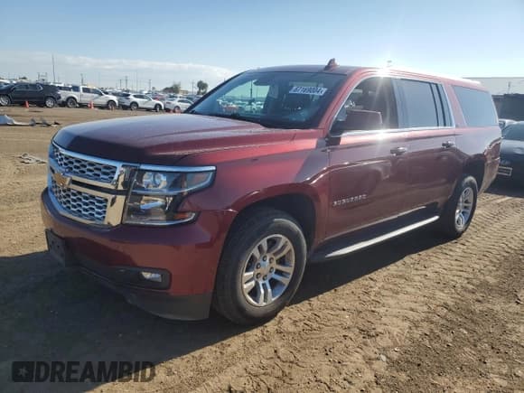 ✅ 2019 Chevrolet Suburban LT • VIN: 1GNSKHKC2KR364371 • Lot: 67169004. Wystawiony na Copart z przebiegiem 110 141 mil. Bezpłatny archiwum sprzedaży aukcyjnych z USA i szczegółowy raport historii pojazdu na DreamBid. Zdjęcie 1.