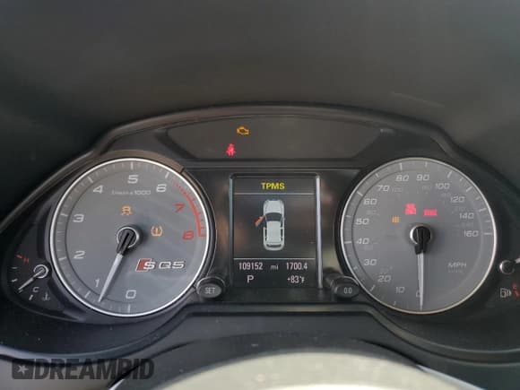 ✅ 2014 Audi SQ5 • VIN: WA1VGBFPXEA077360 • Lot: 68312375. Listed on Copart with 109,152 mi. Free auction sales archive from the USA and detailed vehicle history report at DreamBid. Image 9.