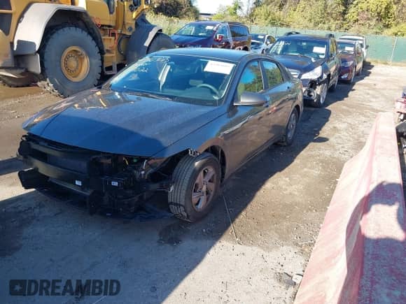 ✅ 2024 Hyundai Elantra SE • VIN: KMHLL4DG1RU647866 • Lot: 43503015. Wystawiony na IAAI z przebiegiem 34 096 mil. Bezpłatny archiwum sprzedaży aukcyjnych z USA i szczegółowy raport historii pojazdu na DreamBid. Zdjęcie 2.