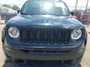 ✅ 2018 Jeep Renegade Latitude • VIN: ZACCJBBB2JPH59443 • Lot: 42555557. Wystawiony na IAAI z przebiegiem 66 689 mil. Bezpłatny archiwum sprzedaży aukcyjnych z USA i szczegółowy raport historii pojazdu na DreamBid. Zdjęcie 12.