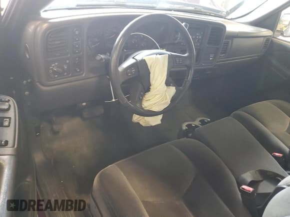 ✅ 2003 GMC Sierra 1500 SLE • VIN: 1GTEK14TX3Z184762 • Лот: 53380935. Опубликован ранее на Copart с пробегом Не указан. Бесплатный доступ к архиву аукционных продаж из США и подробный отчёт об истории автомобиля на DreamBid. Изображение 8.