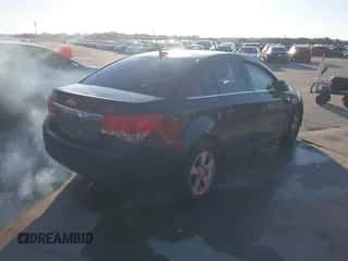 2013 Chevrolet Cruze 1LT с VIN 1G1PC5SB0D7283779, выставлен на аукционе IAAI как лот 43489092 с пробегом 85 405 миль миль и . История ставок и продаж доступна на DreamBid. Изображение 4.