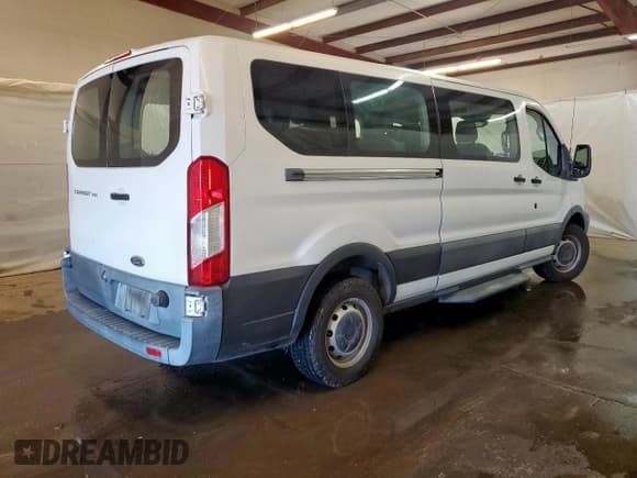 ✅ 2017 Ford Transit XL • VIN: 1FBZX2YM9HKA62457 • Lot: 82136135. Wystawiony na Copart z przebiegiem 84 992 mil. Bezpłatny archiwum sprzedaży aukcyjnych z USA i szczegółowy raport historii pojazdu na DreamBid. Zdjęcie 3.