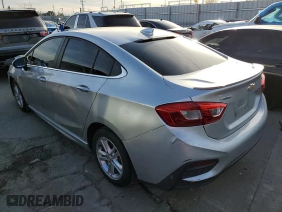 ✅ 2017 Chevrolet Cruze LT • VIN: 1G1BE5SM2H7249807 • Lot: 41033443. Wystawiony na Copart z przebiegiem 97 935 mil. Bezpłatny archiwum sprzedaży aukcyjnych z USA i szczegółowy raport historii pojazdu na DreamBid. Zdjęcie 2.