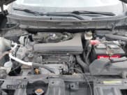 ✅ 2018 Nissan Rogue S • VIN: KNMAT2MV1JP588898 • Lot: 43493497. Wystawiony na IAAI z przebiegiem 204 550 mil. Bezpłatny archiwum sprzedaży aukcyjnych z USA i szczegółowy raport historii pojazdu na DreamBid. Zdjęcie 10.