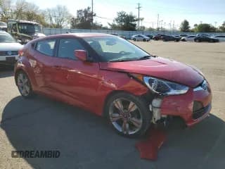 ✅ 2016 Hyundai Veloster • VIN: KMHTC6AD3GU264692 • Lot: 76694354. Wystawiony na Copart z przebiegiem 115 618 mil. Bezpłatny archiwum sprzedaży aukcyjnych z USA i szczegółowy raport historii pojazdu na DreamBid. Zdjęcie 4.