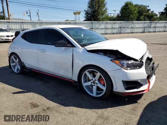 2022 Hyundai Veloster z VIN KMHT36AH7NU012816, wystawiony jako Copart lot #70498895 z przebiegiem 24 679 mil mil oraz Szkoda całkowita • Salvage title. Historia ofert i sprzedaży dostępna na DreamBid. Obrazek 4.